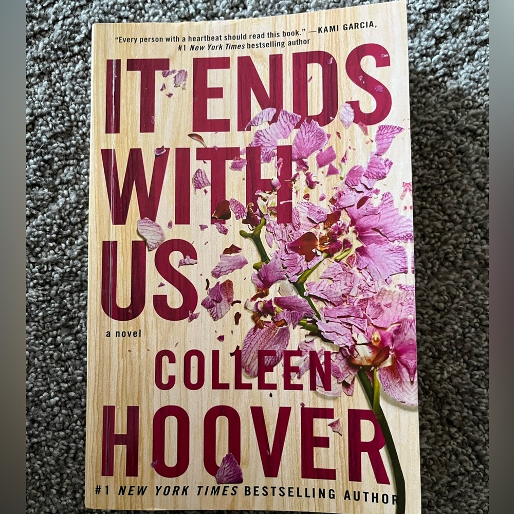 It Ends With Us by Colleen Hoover